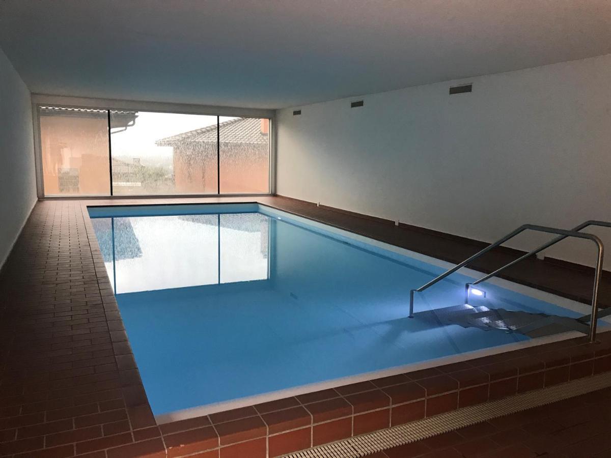 Lichtdurchflutete Ferienwohnung Mit Panorama-Sicht Und Schwimmbad/Sauna Muralto Exteriör bild